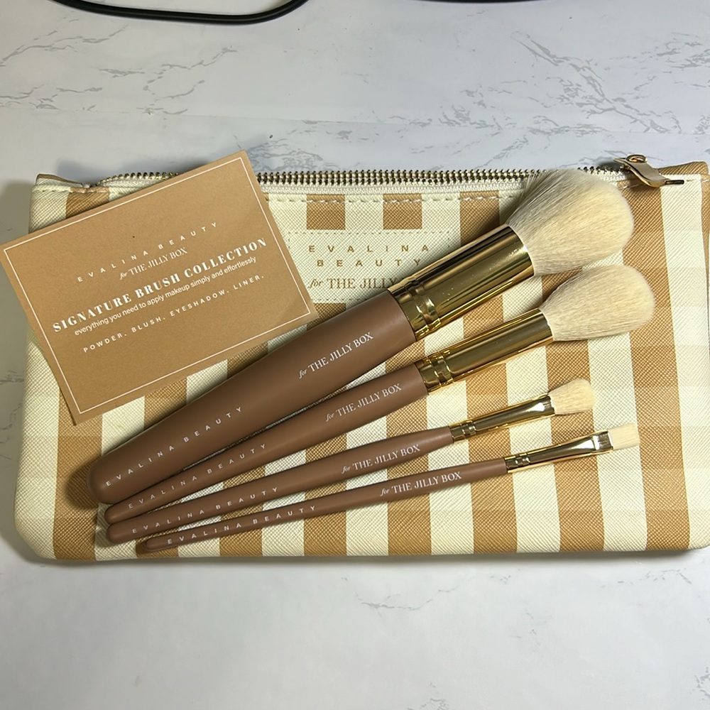 Evalina Beauty for Jilly Box brush collection